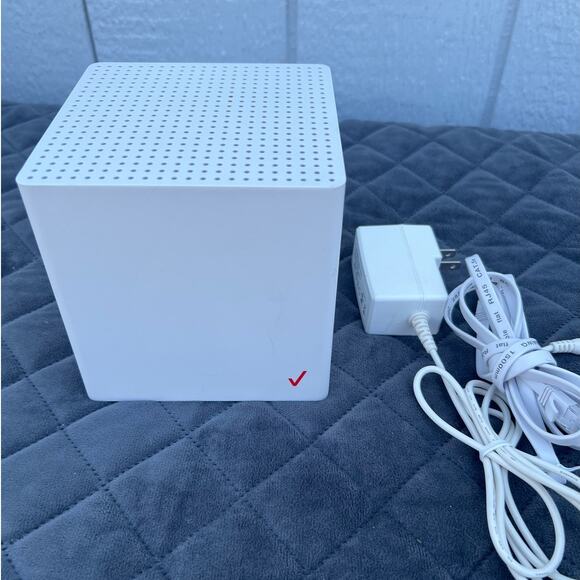 ─୨ৎ─ Verizon R6R4X9  Internet Gateway (AA3-I) ❌ - Picture 1 of 7